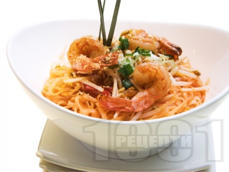   (Pad Thai) -     (  ) -   